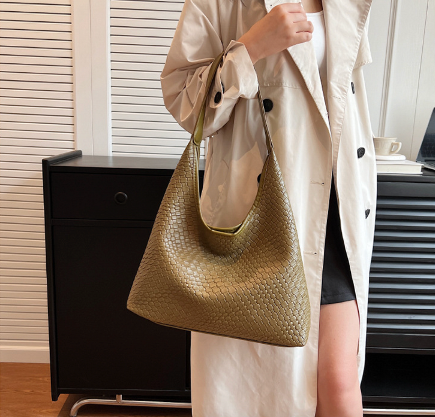 ショルダーバッグ