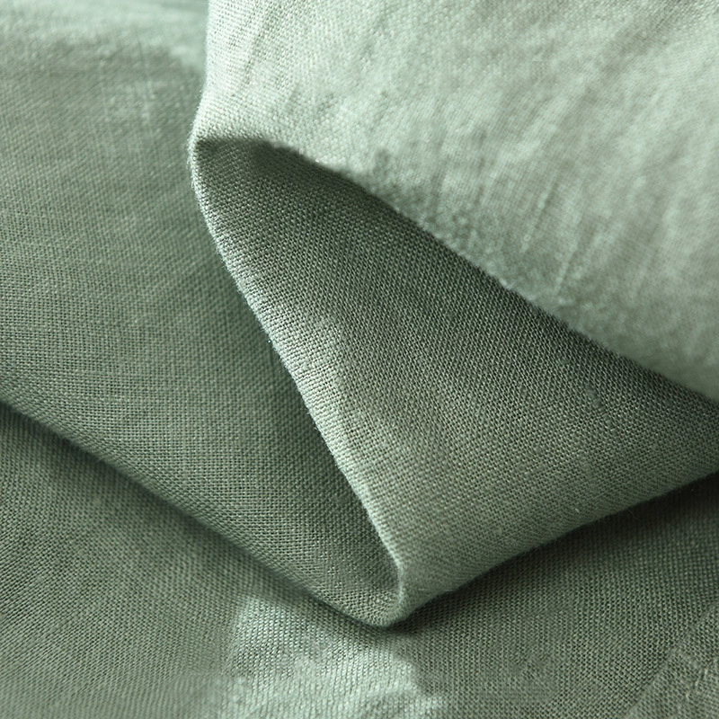 【程よい抜け感、スタンドカラーシャツ】