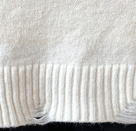 ドロップショルダーカラーニット