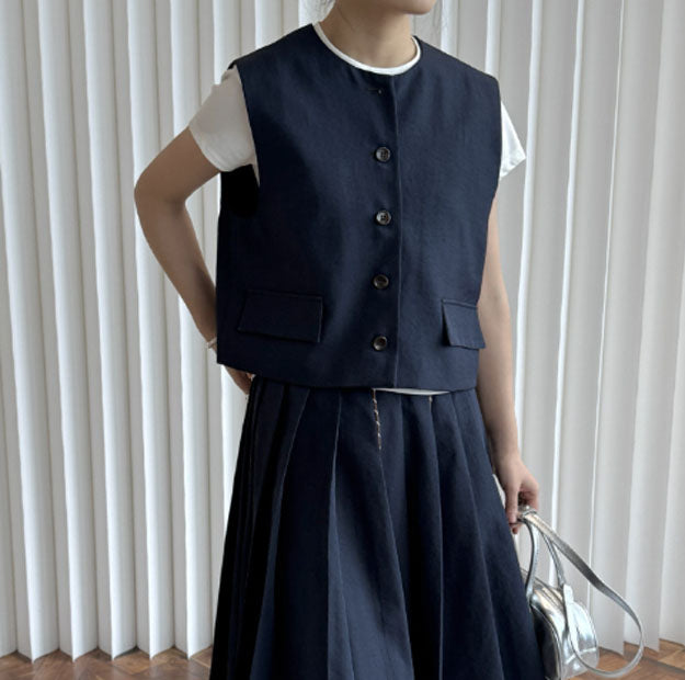 ラウンドネックジレ