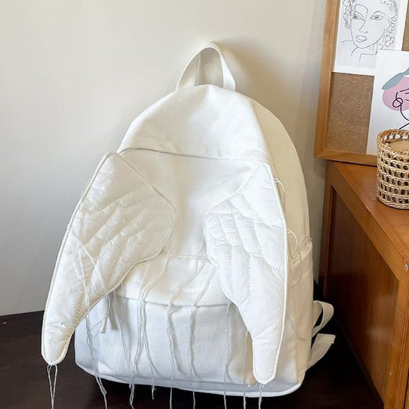 天使の翼つきホワイトリュック
