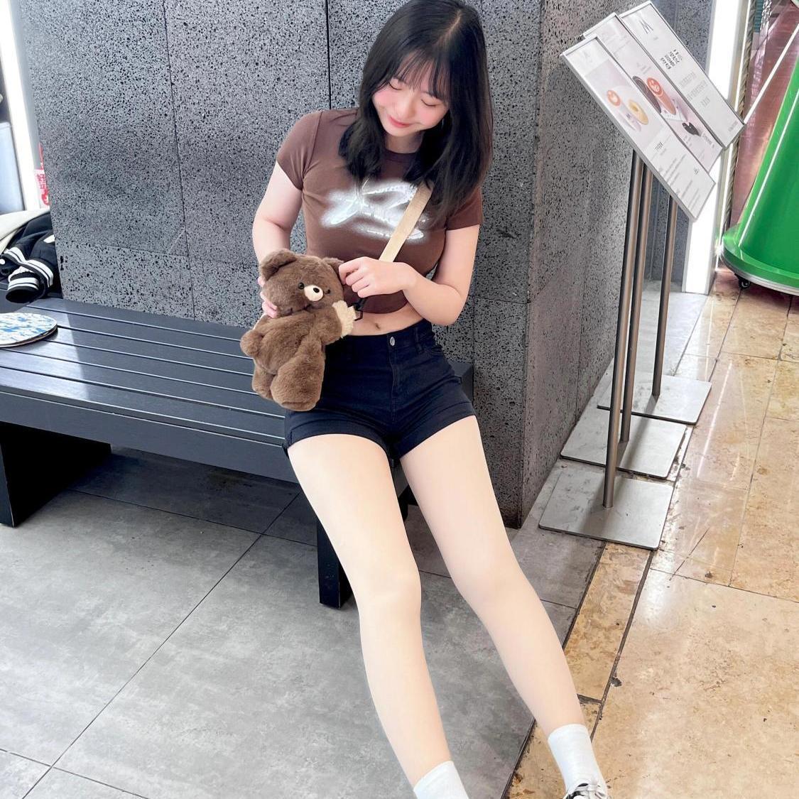 まんまるフォルムが定番の森のくまさんバッグ