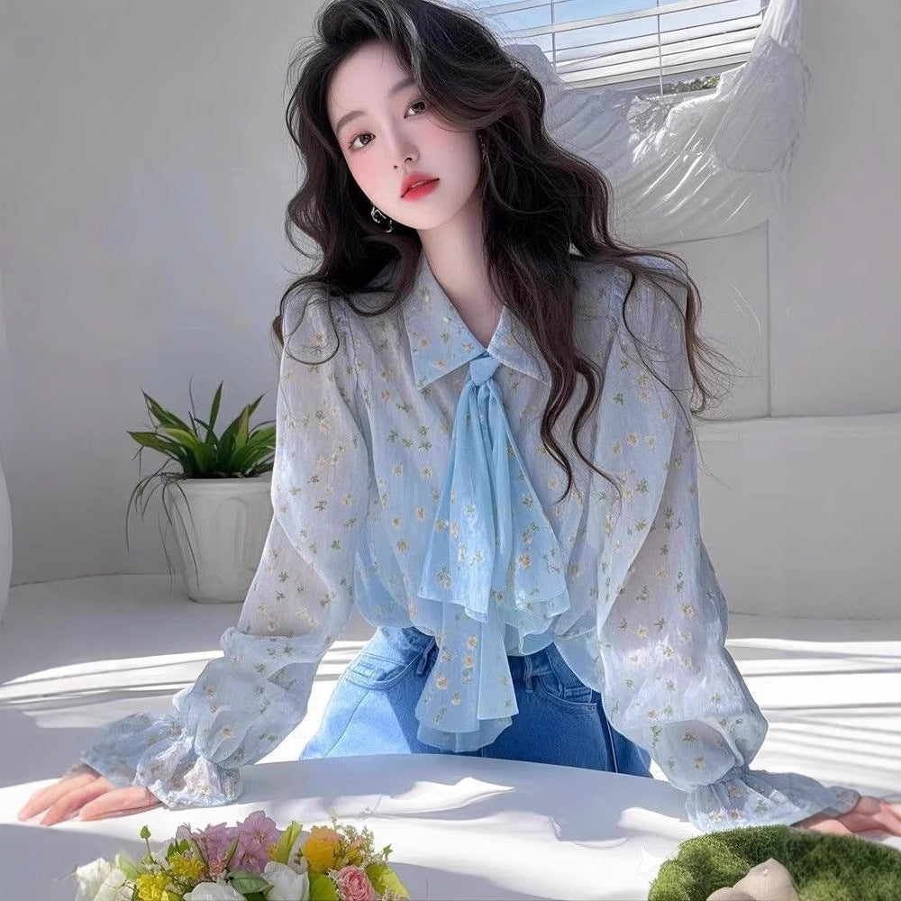 サムシングブルー・ボウタイブラウス