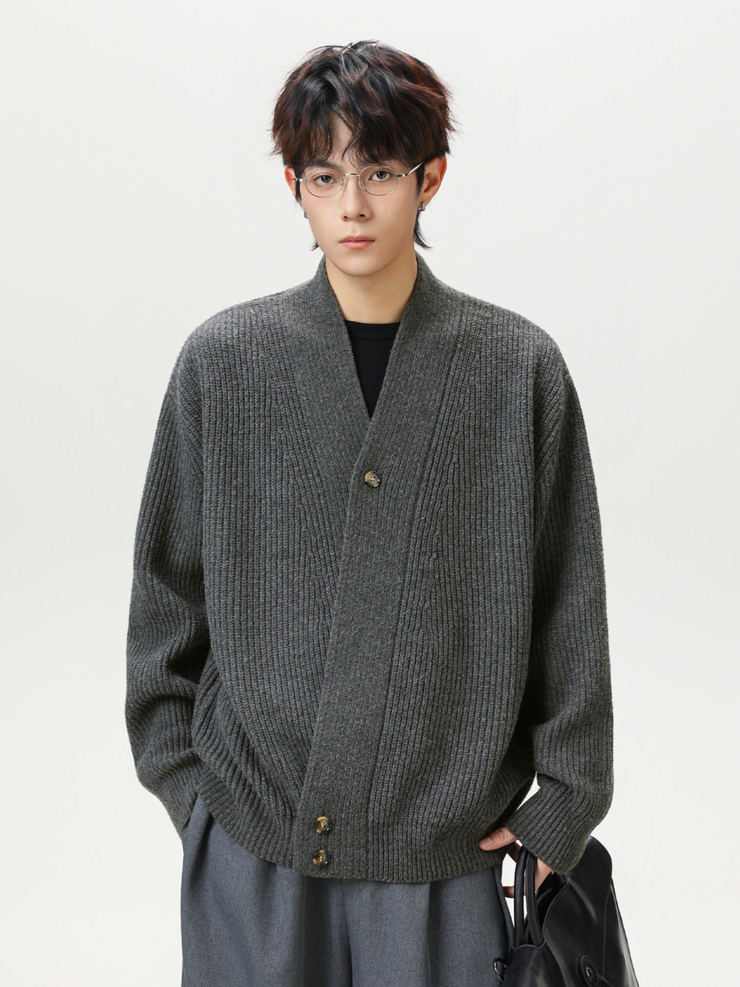 ニットカーディガン