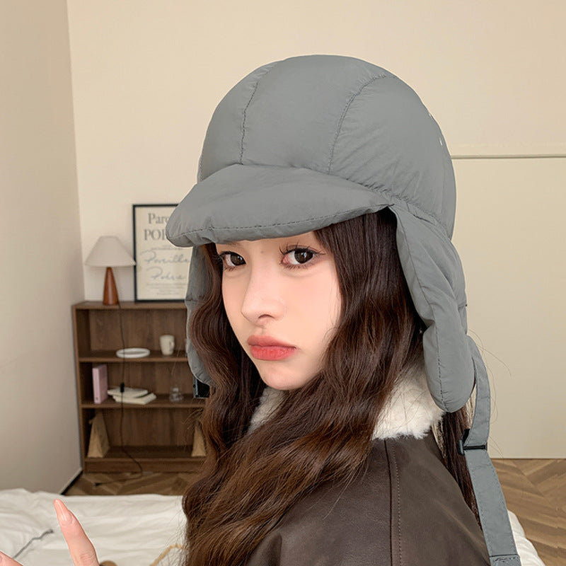 アウトドアにも！フライトキャップ風デザイン