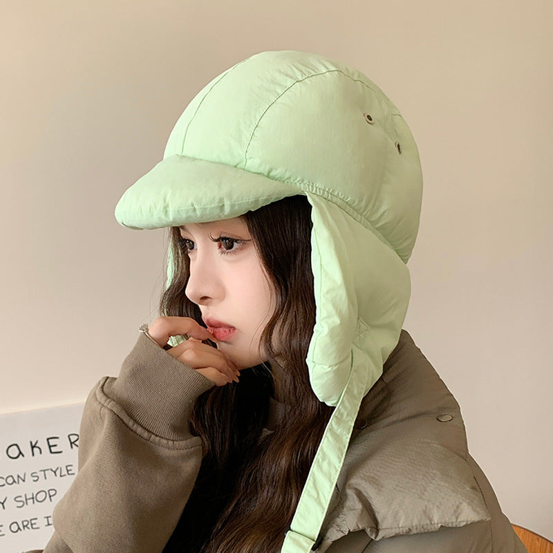 アウトドアにも！フライトキャップ風デザイン