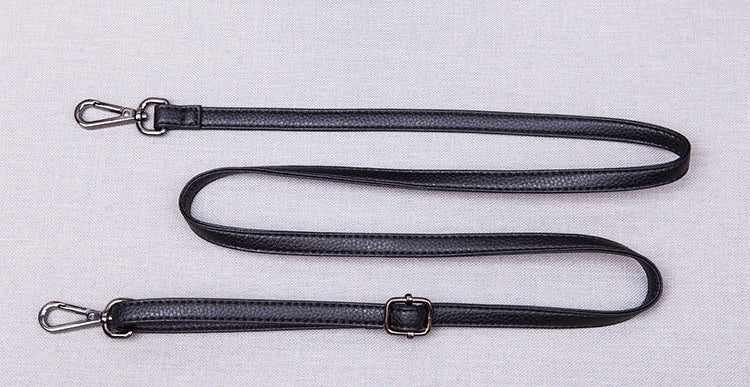 ハーフハンドルクラッチバッグ・斜め掛けOK