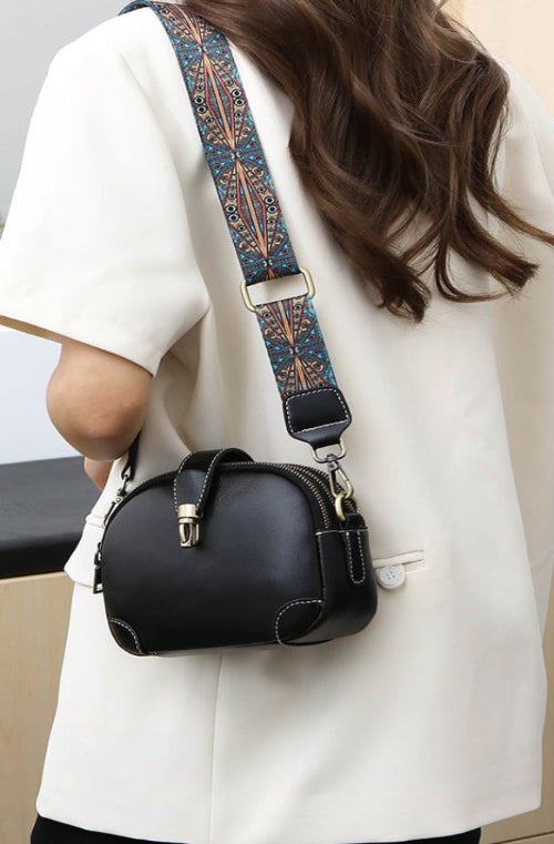 レトロテイスト 本革ミニショルダーバッグ