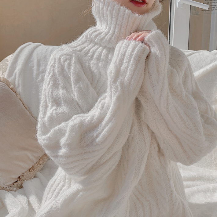 ゆったり厚手タートルネックセーター