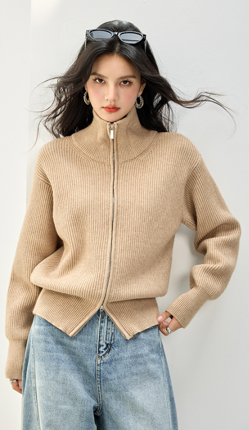 ジッパーカーディガン