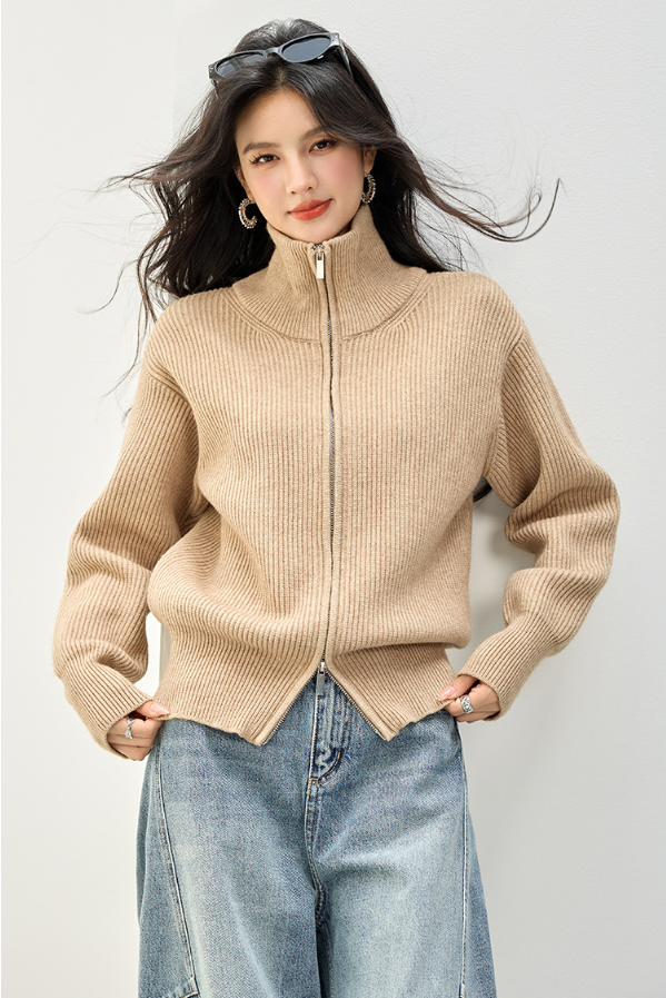 ジッパーカーディガン