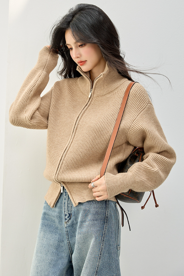 ジッパーカーディガン