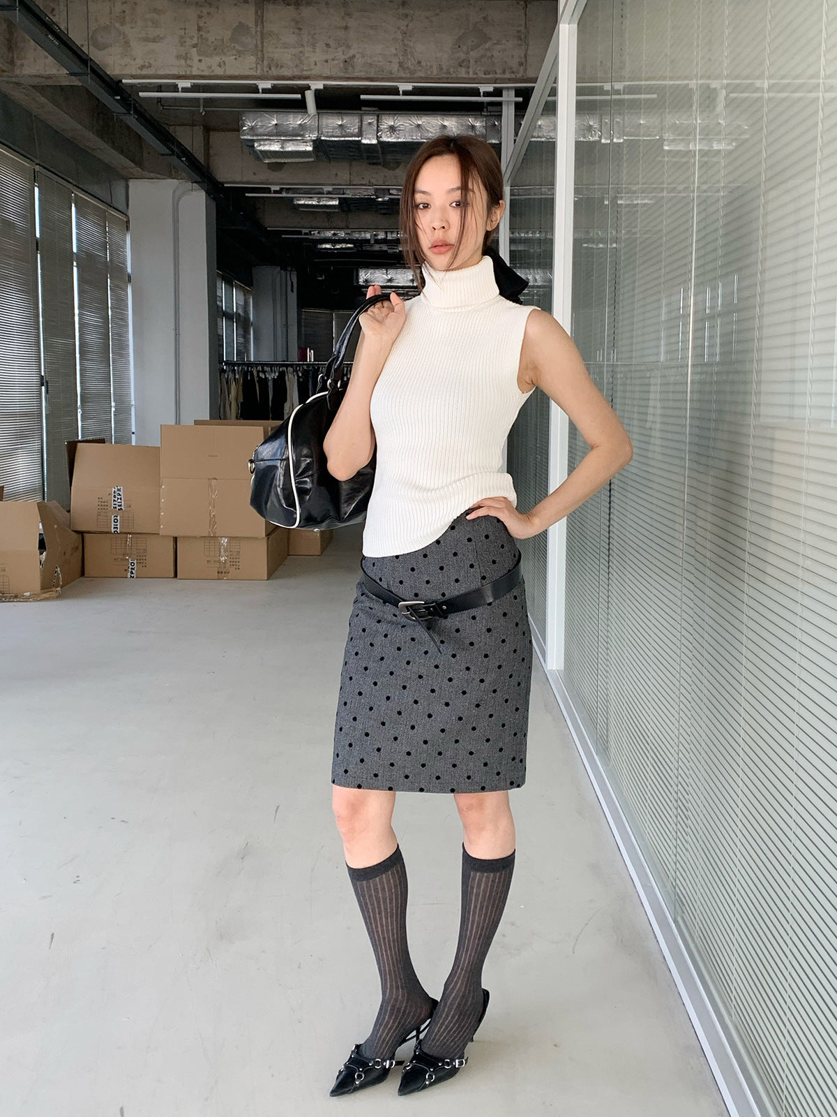 ドットミディスカート