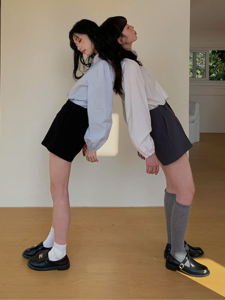ラウンド襟ガーリーブラウス