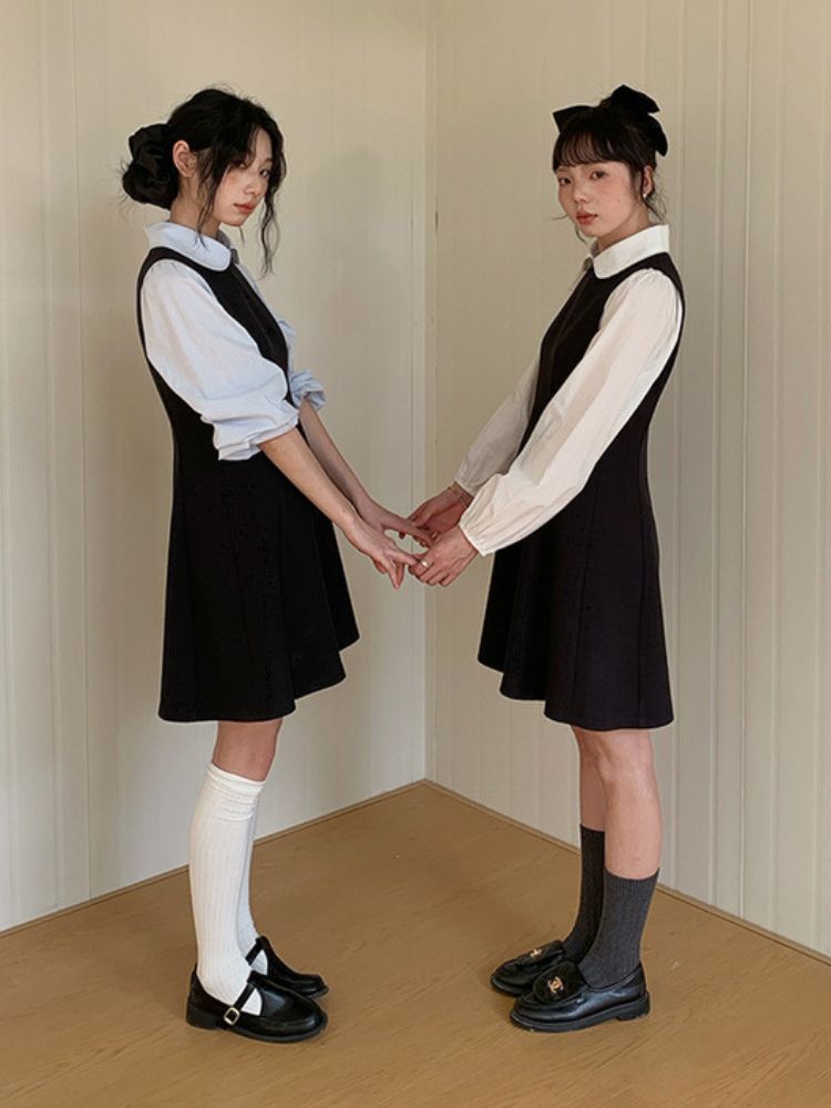 ラウンド襟ガーリーブラウス
