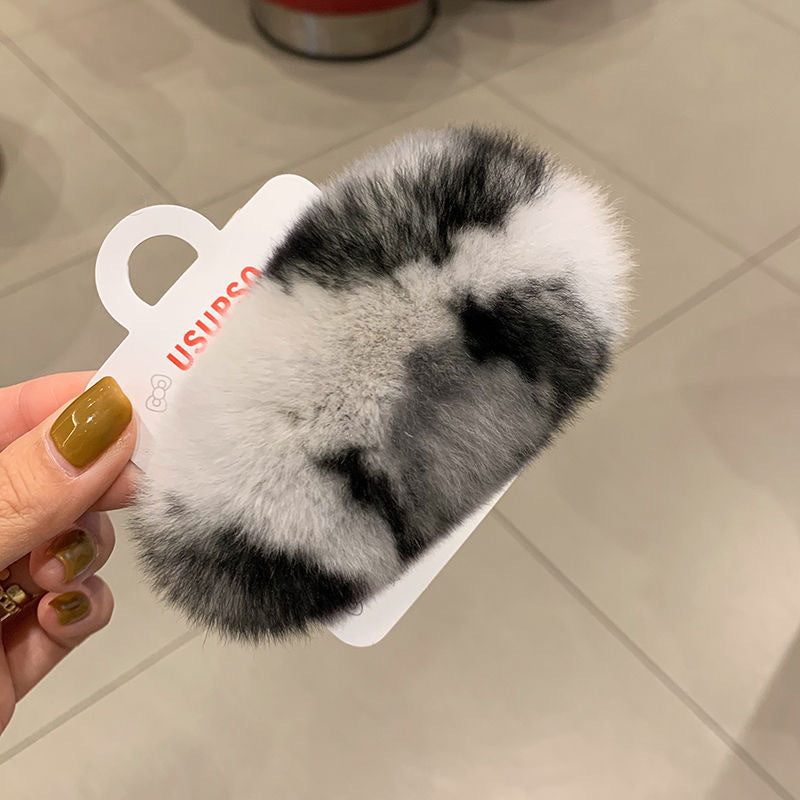 ラビットファーのかわいいヘアアクセ21