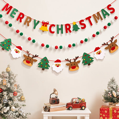 クリスマス用🦌フェルトの壁飾り