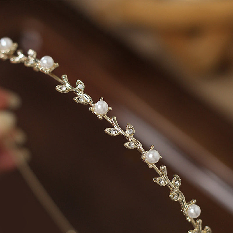 ビジューカチューシャ