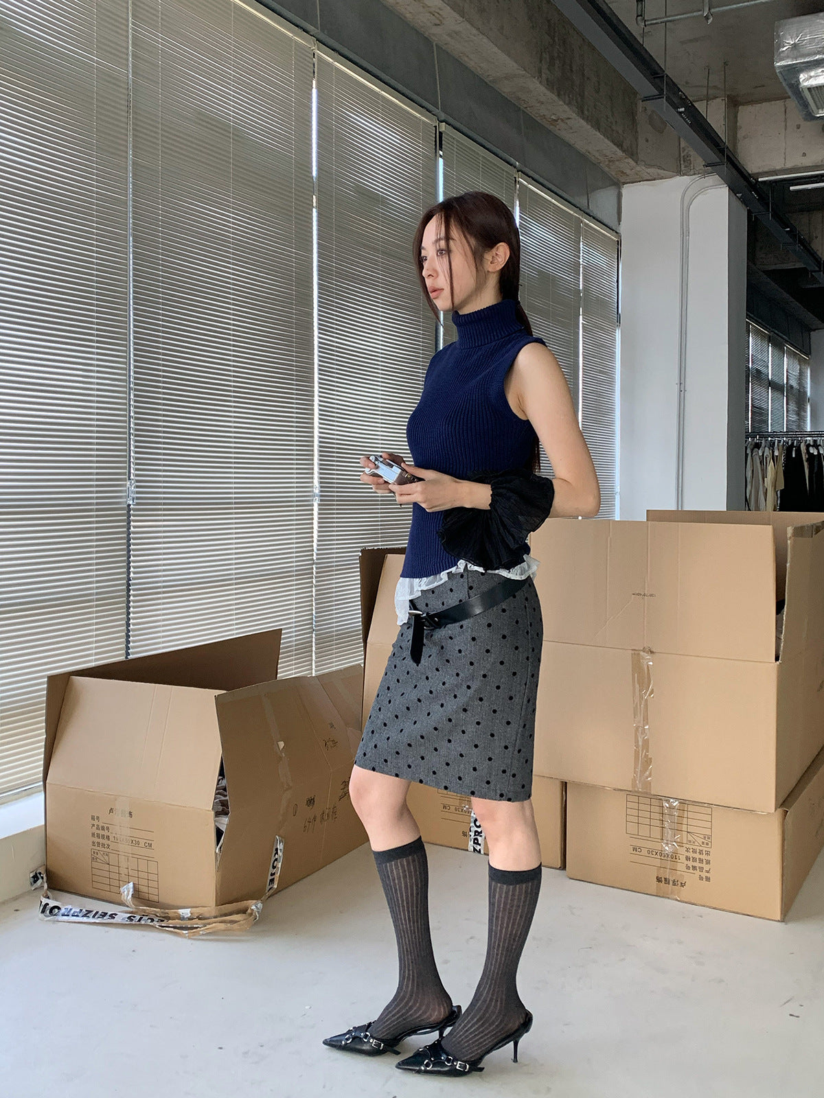 ドットミディスカート