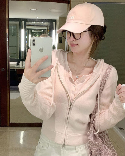 クロップドレイヤーフーディー