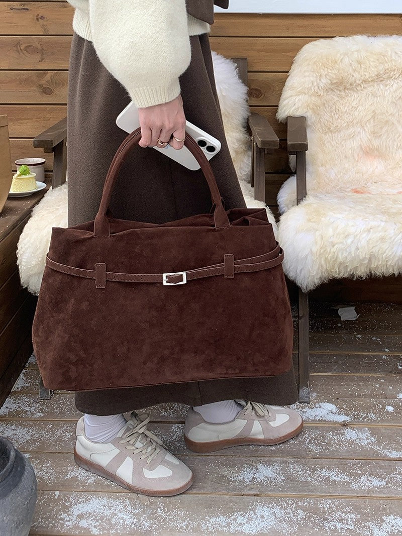 上品トートバッグ