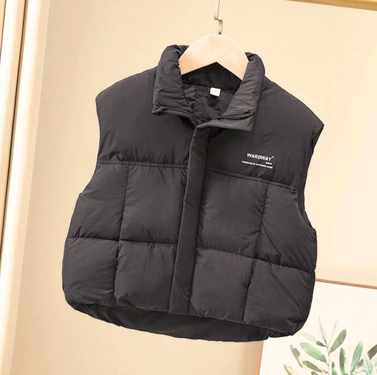 着回し抜群！動きやすいシンプルなベスト