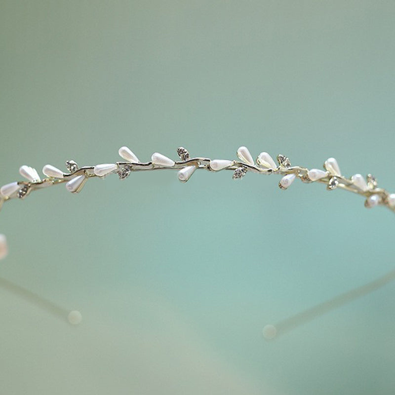 ビジューカチューシャ