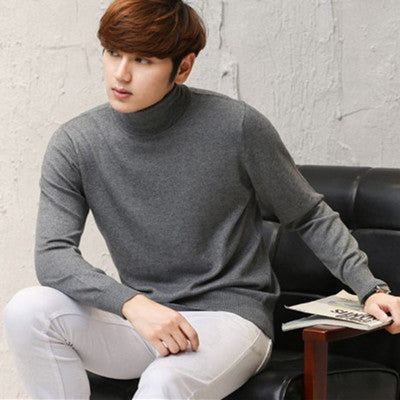 万能！薄手タートルニット