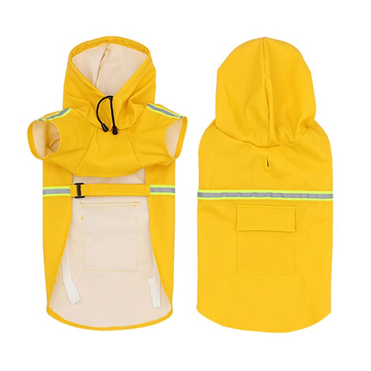 鮮やかカラーで視認性くっきり！ レインコート