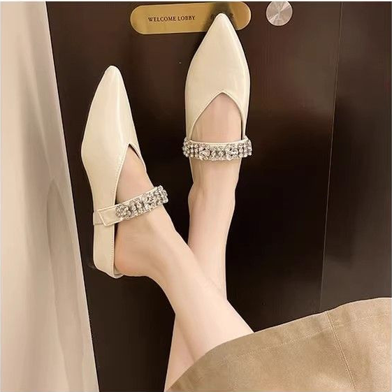 ダイヤモンドストラップ ソフトレザー ポインテッドトゥ ミュールシューズ サンダル