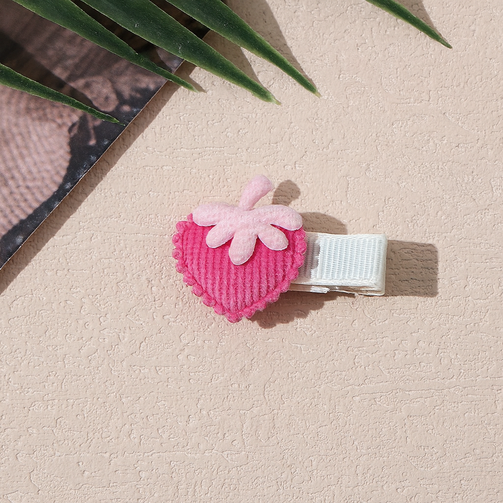 いちごヘアアクセサリー