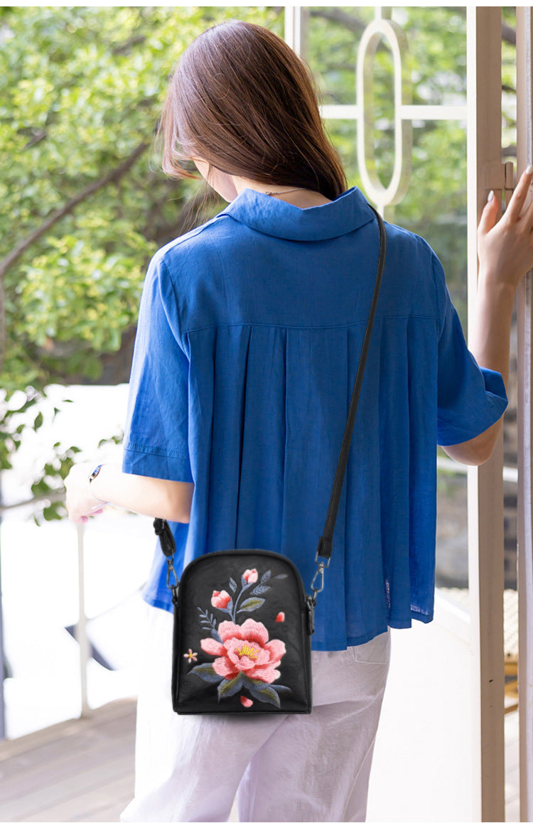 レトロフラワー刺繍入りレザーポーチ スマホショルダー 斜めがけ ミニバッグ レディース 蓮 睡蓮