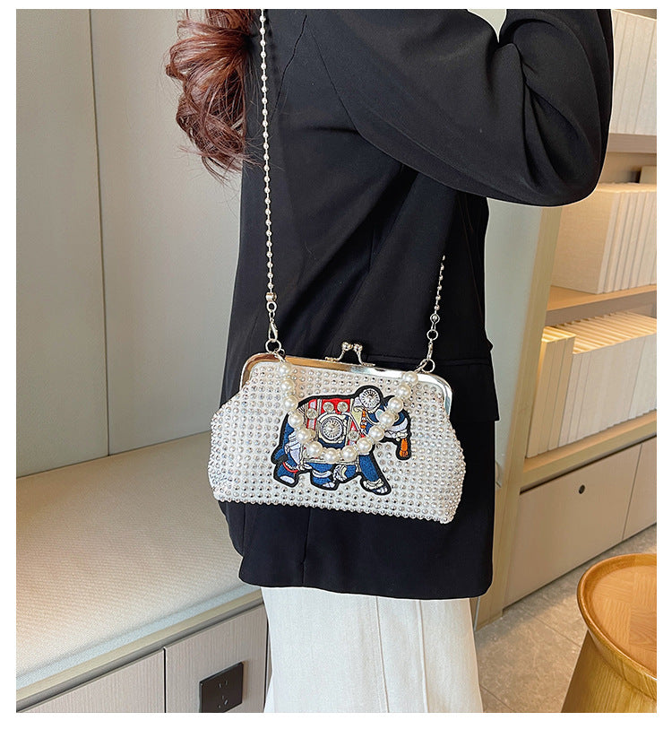 パール×スタッズクラッチバッグ がま口 チェーン付き 3WAY ミニショルダー パーティー 韓国風 レディース