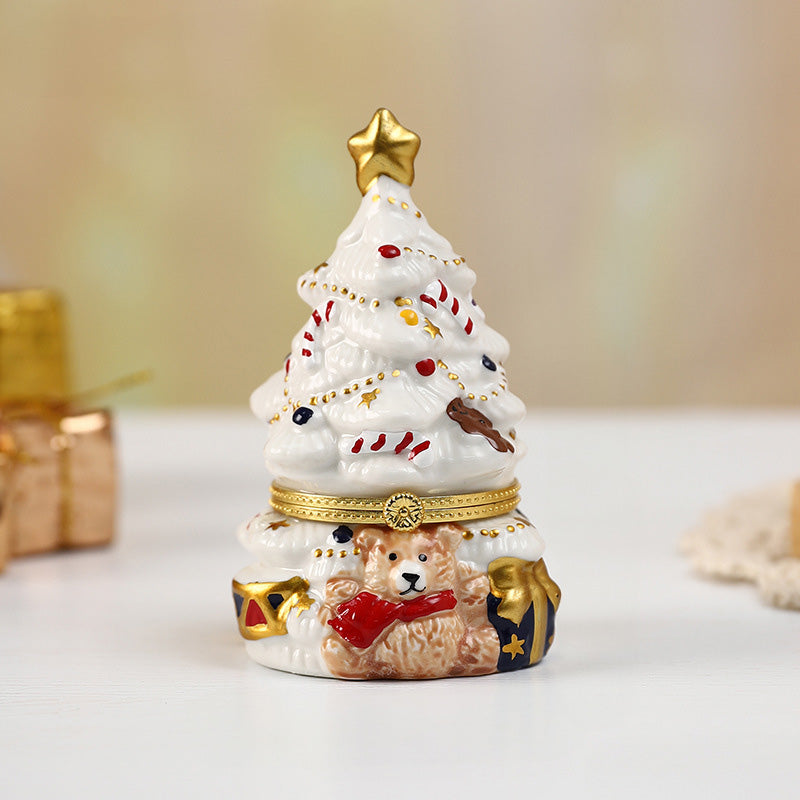 クリスマスツリーの小物入れ