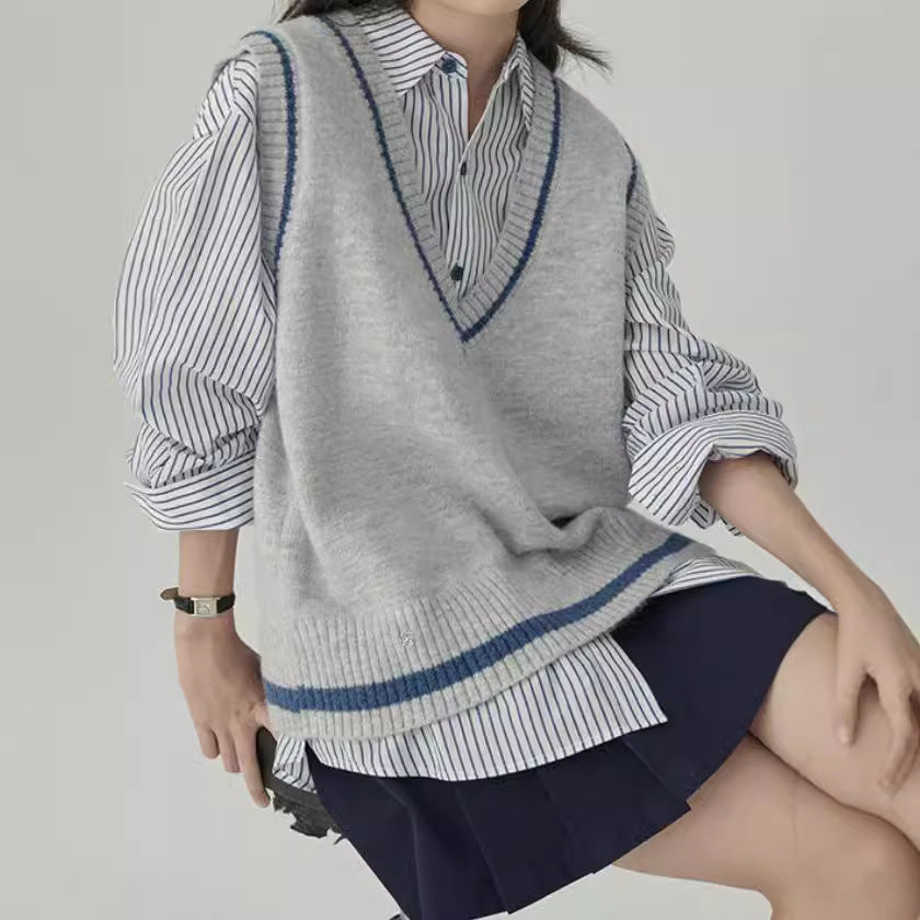 カレッジスタイルブルーストライプシャツ