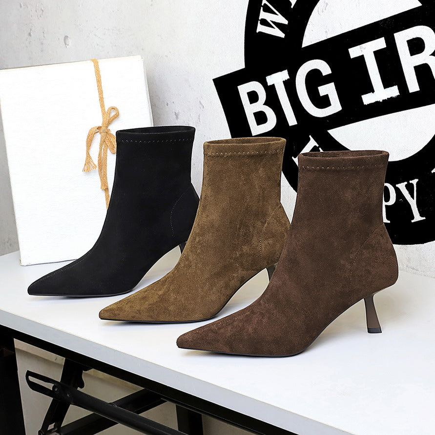 スエードショートブーツ