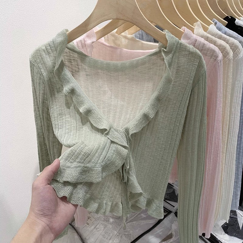 【フリルカーディガン】柔らかなフリルデザインが、淑女の品格を添える