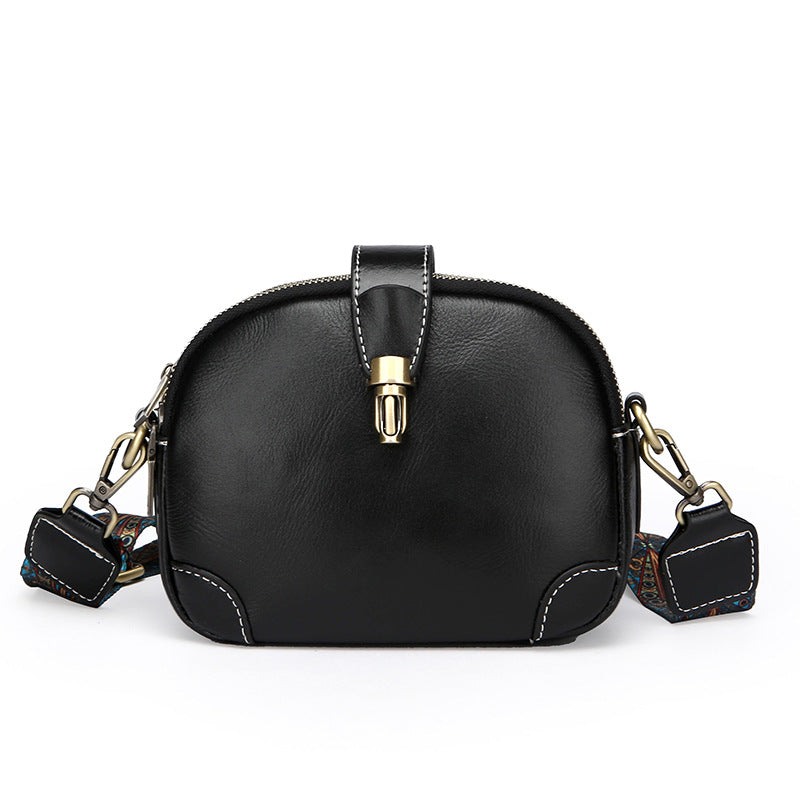 レトロテイスト 本革ミニショルダーバッグ