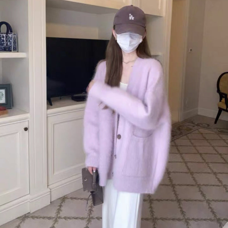 ミドル丈のゆったりカーディガン