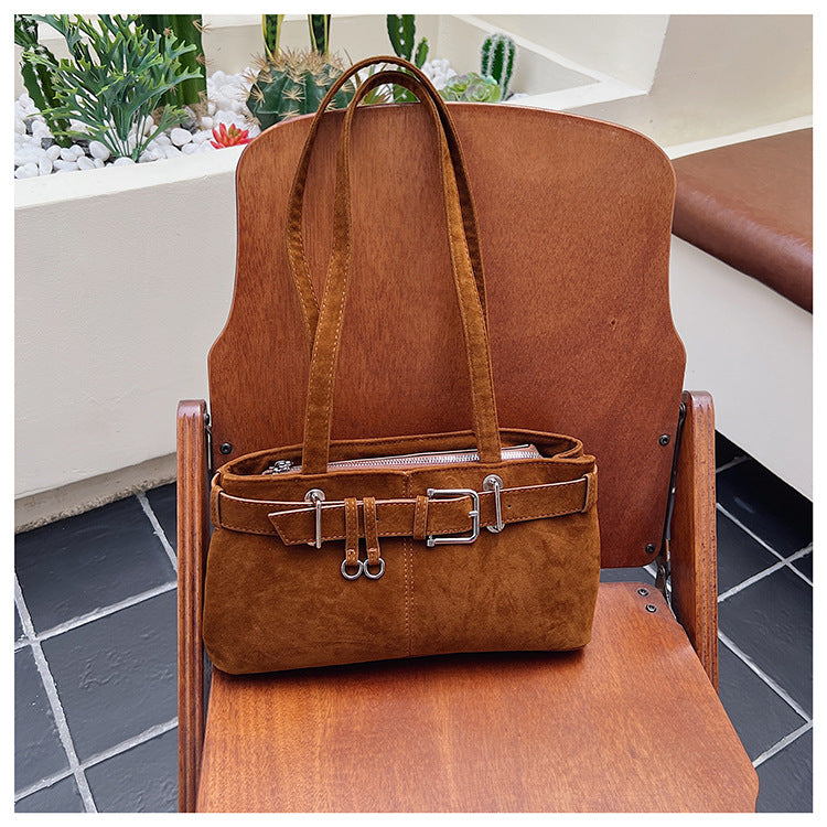 スエードタッチワイドハンドバッグ