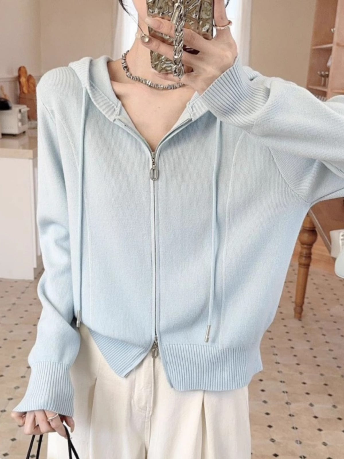 ゆるシルエット ジップアップライトパーカー