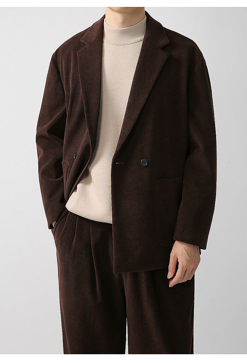 羽織るだけで印象が変わる、大人のための一着【テーラードジャケット】