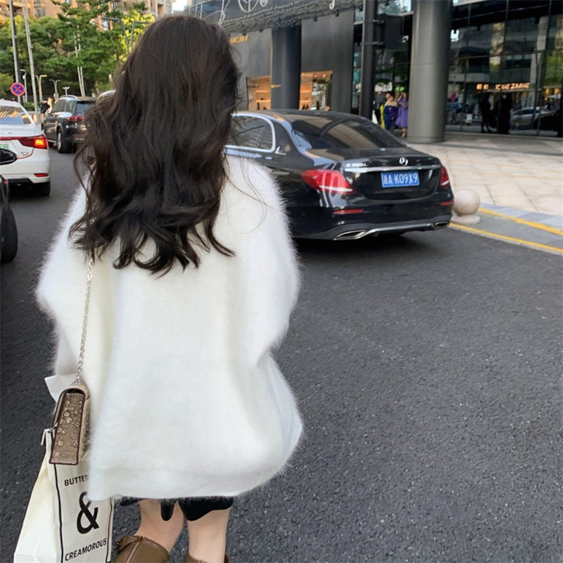 ミドル丈のゆったりカーディガン