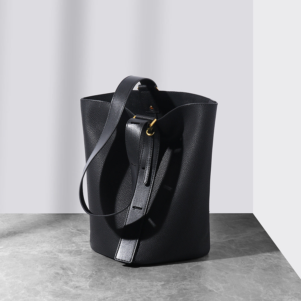 クロスボディトートバッグ