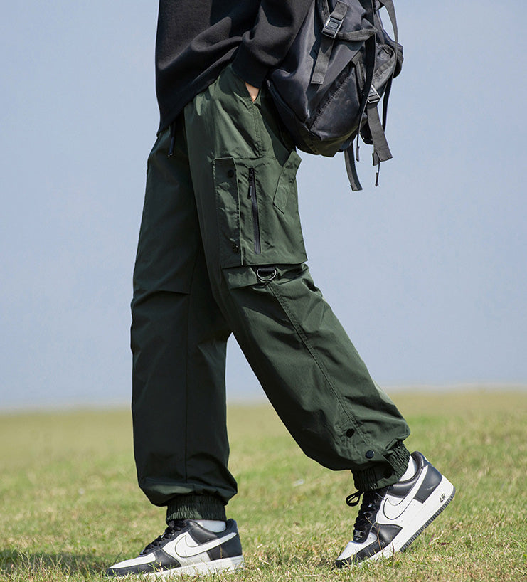パラシュートカーゴパンツ
