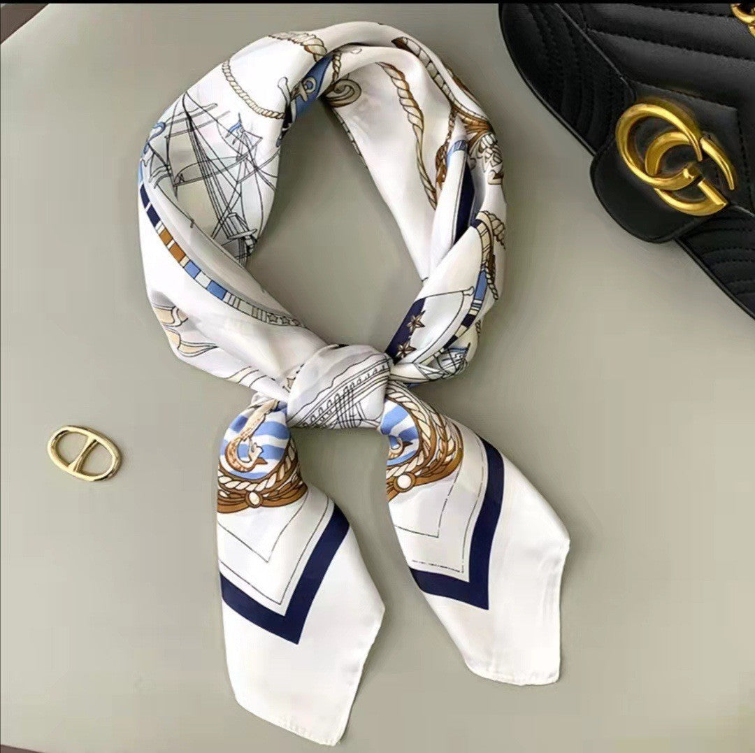シルクスカーフ