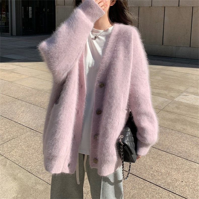 ミドル丈のゆったりカーディガン