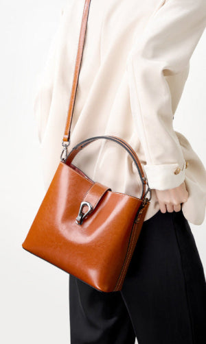 本革 オイルワックスレザー バケット型 2WAYバッグ