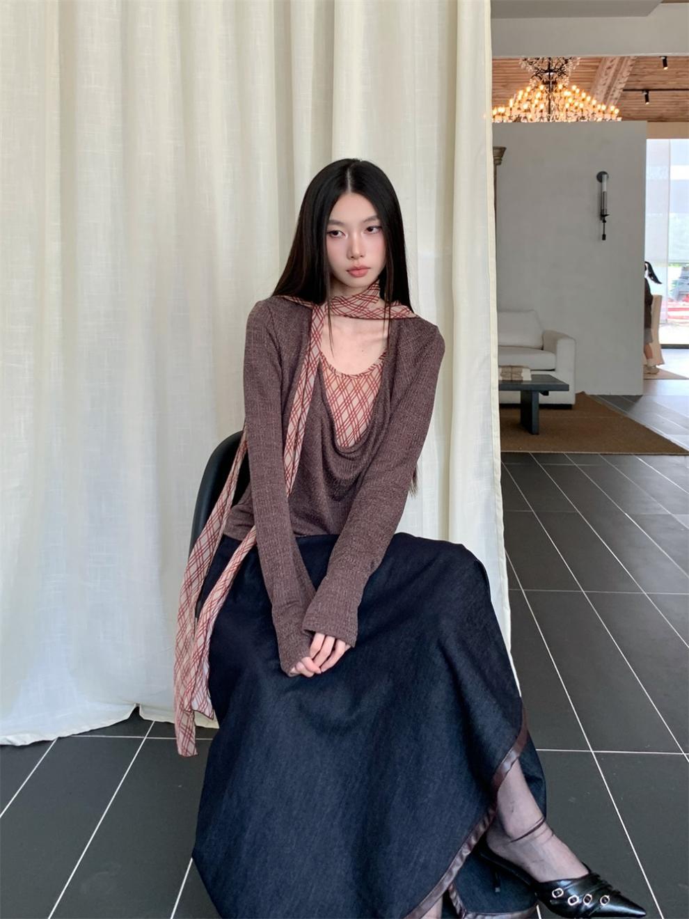 ボウタイチェックダッフルロンT