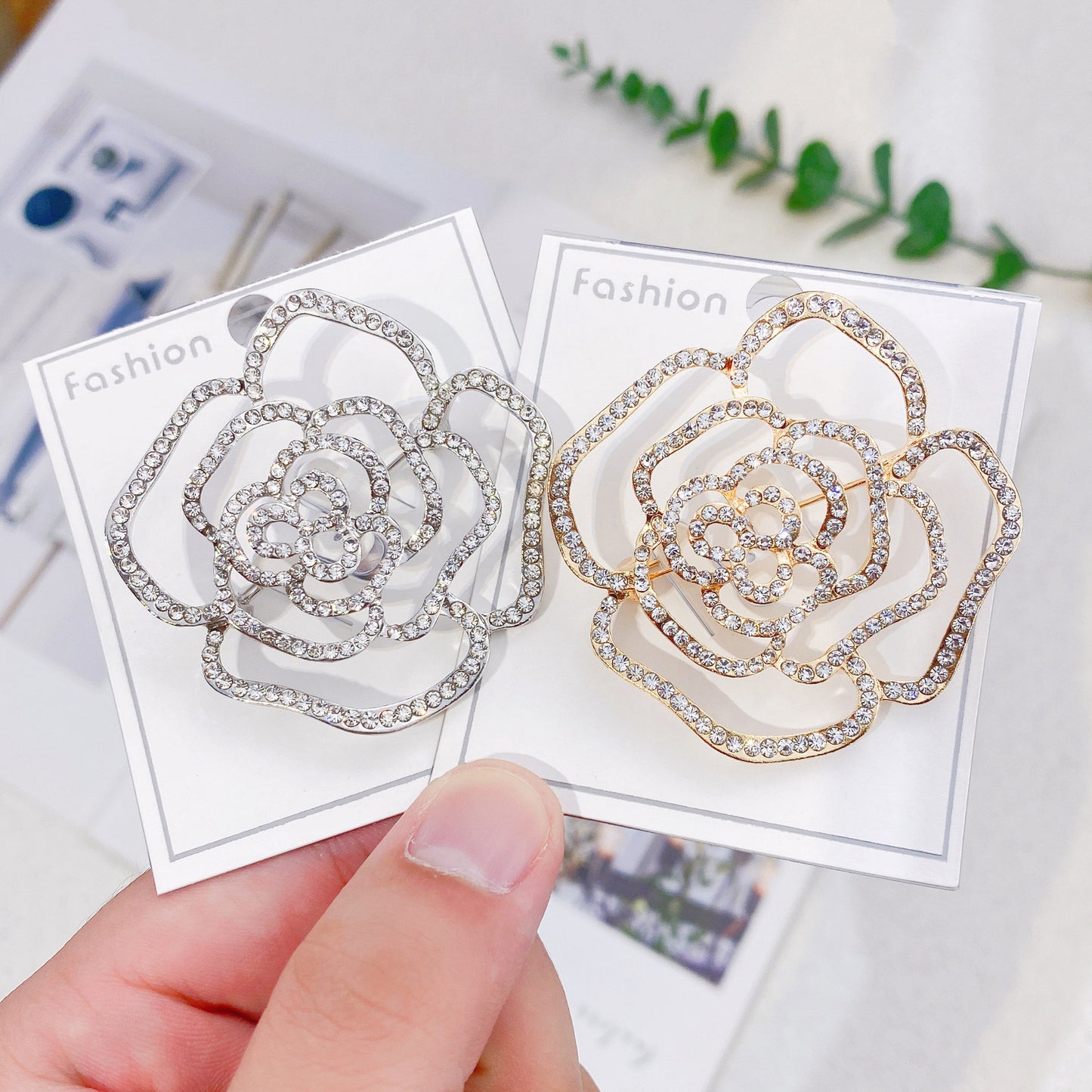 エレガントローズブローチ ドレスコサージュ